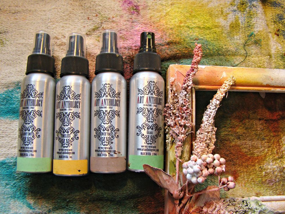 Start spraying your Colorations for the base of your frame.