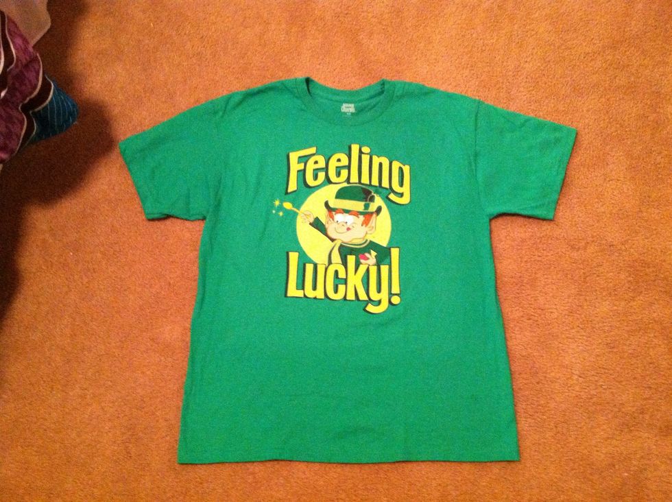 Start With a big T-shirt!