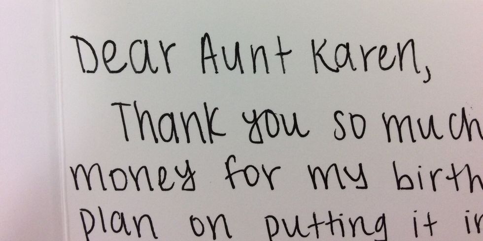 Start with a greeting. A common greeting for a thank you letter is "Dear (name),".