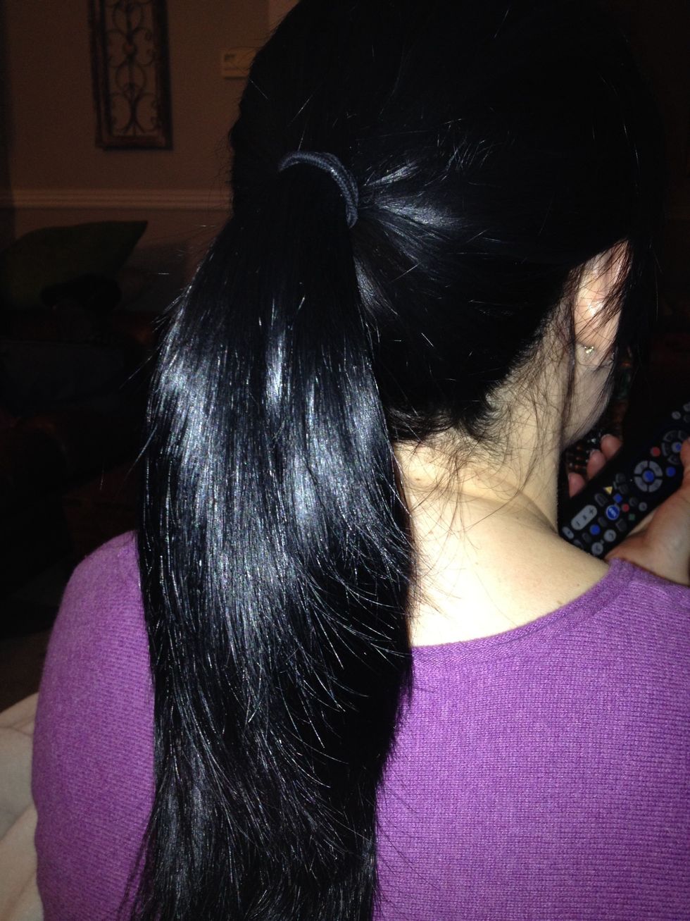 Start with a pony tail again