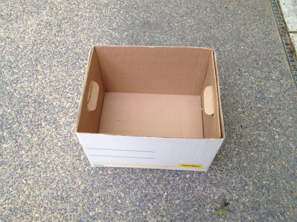 Start with a standard bankers box and the lid.