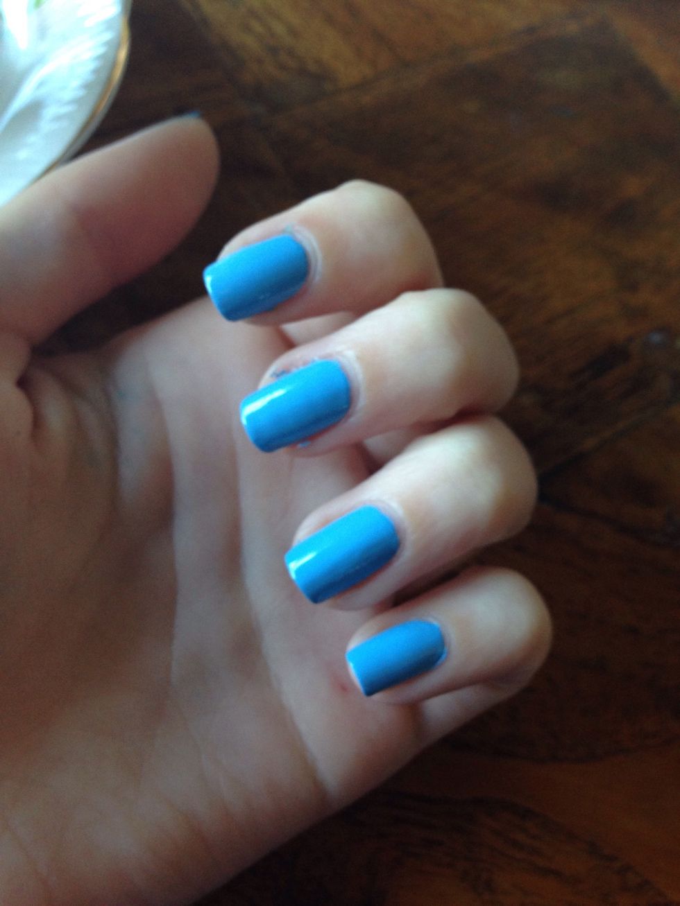 Start with all blue nails