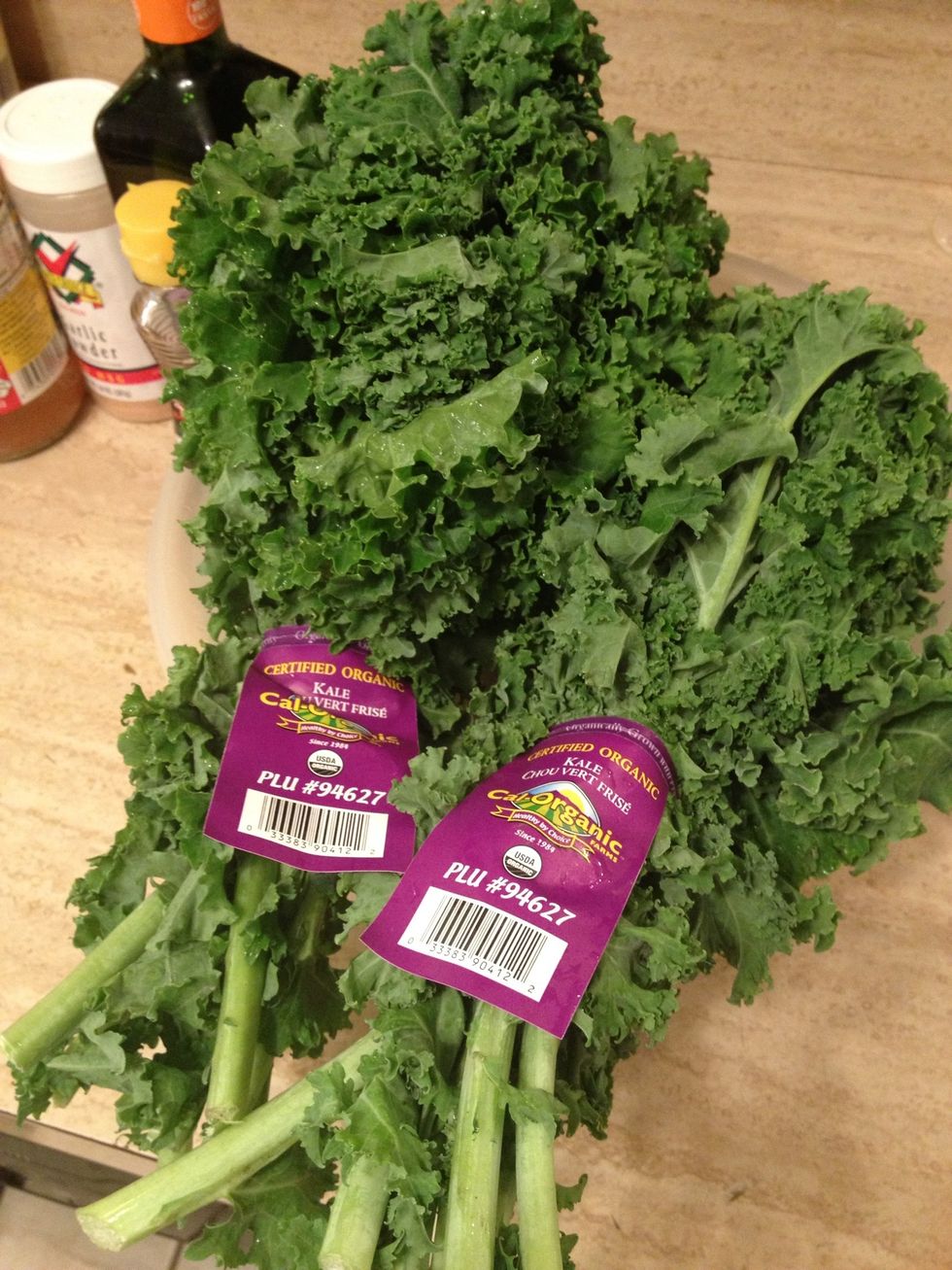 Start with fresh Kale. If you can, get organic or from a farmers market. That will yield the very best quality(outside of growing your own of course).