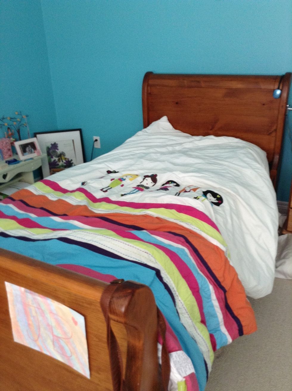 Start with nothing on your bed except the covers! Put your pillows and stuffed animals on the floor (for now) \ud83d\ude0a\ud83d\ude0a\ud83d\ude0a
