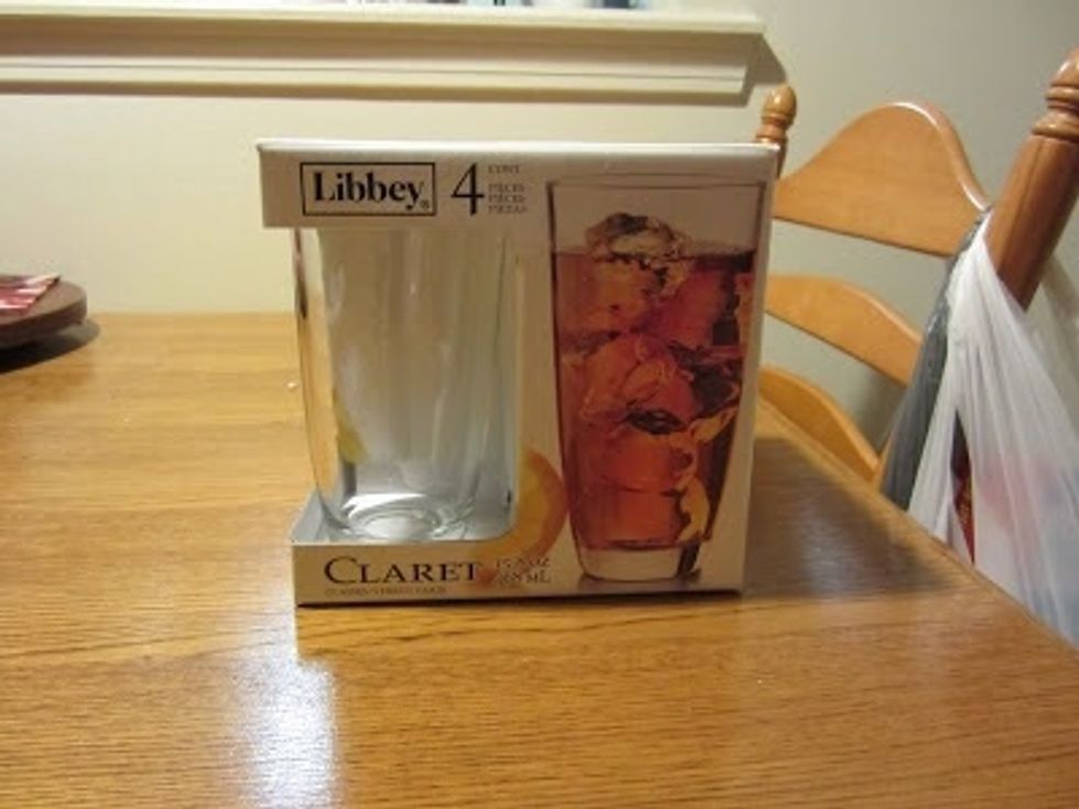 Start with plain glasses of your choice.