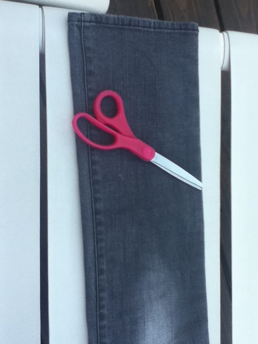 Start with the bottoms (leg) of an old pair of jeans.