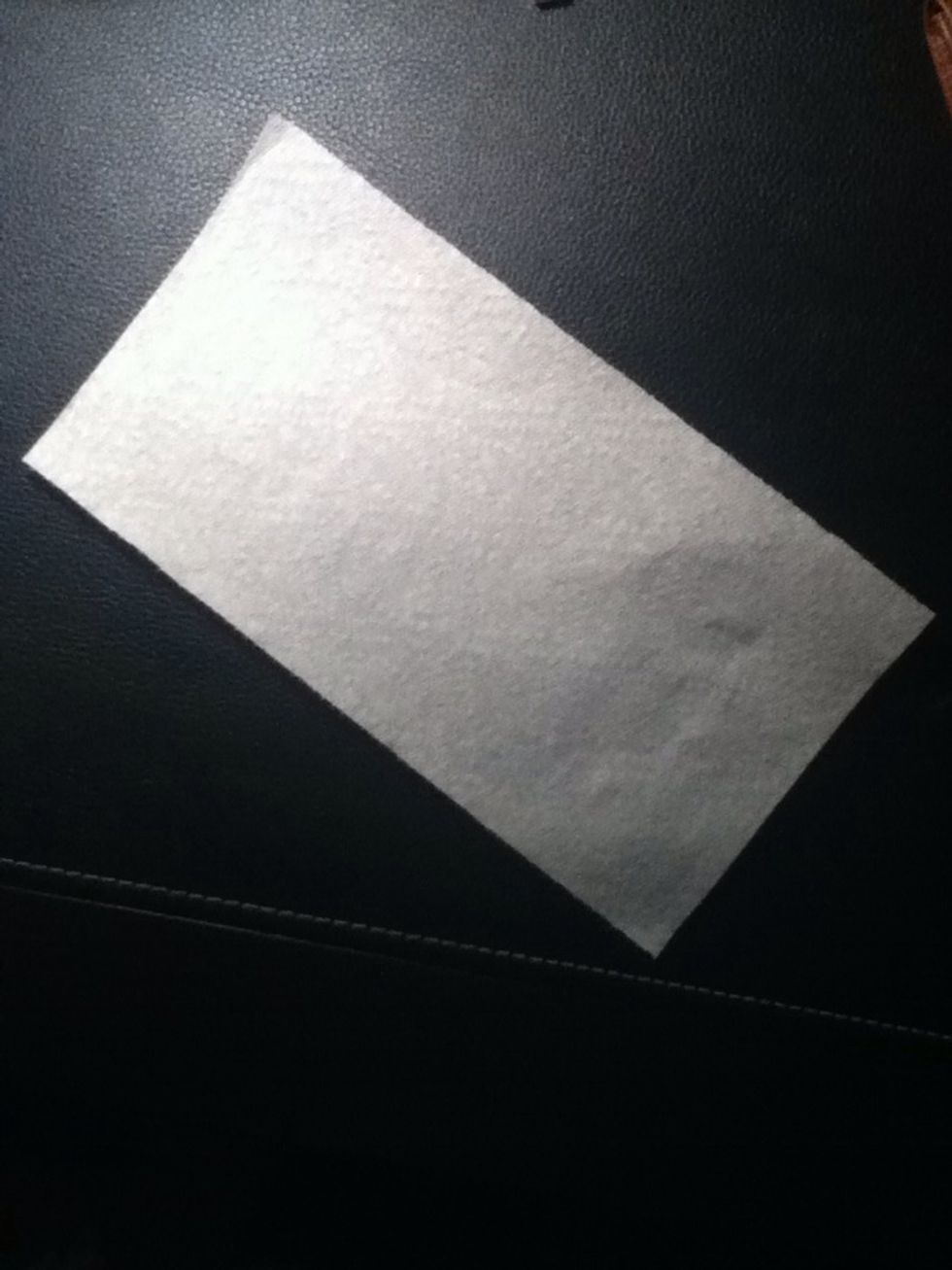 Start with your paper towel. I use Select-A-Size towels. Half-sized towels are better because there's less material.