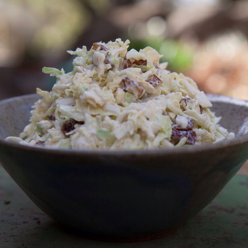 Stash the cole slaw in the fridge for about 30 minutes or so to chill then serve it up. This is a great dish for buffets. An easy cole slaw with a creamy sweet and tangy sauce.