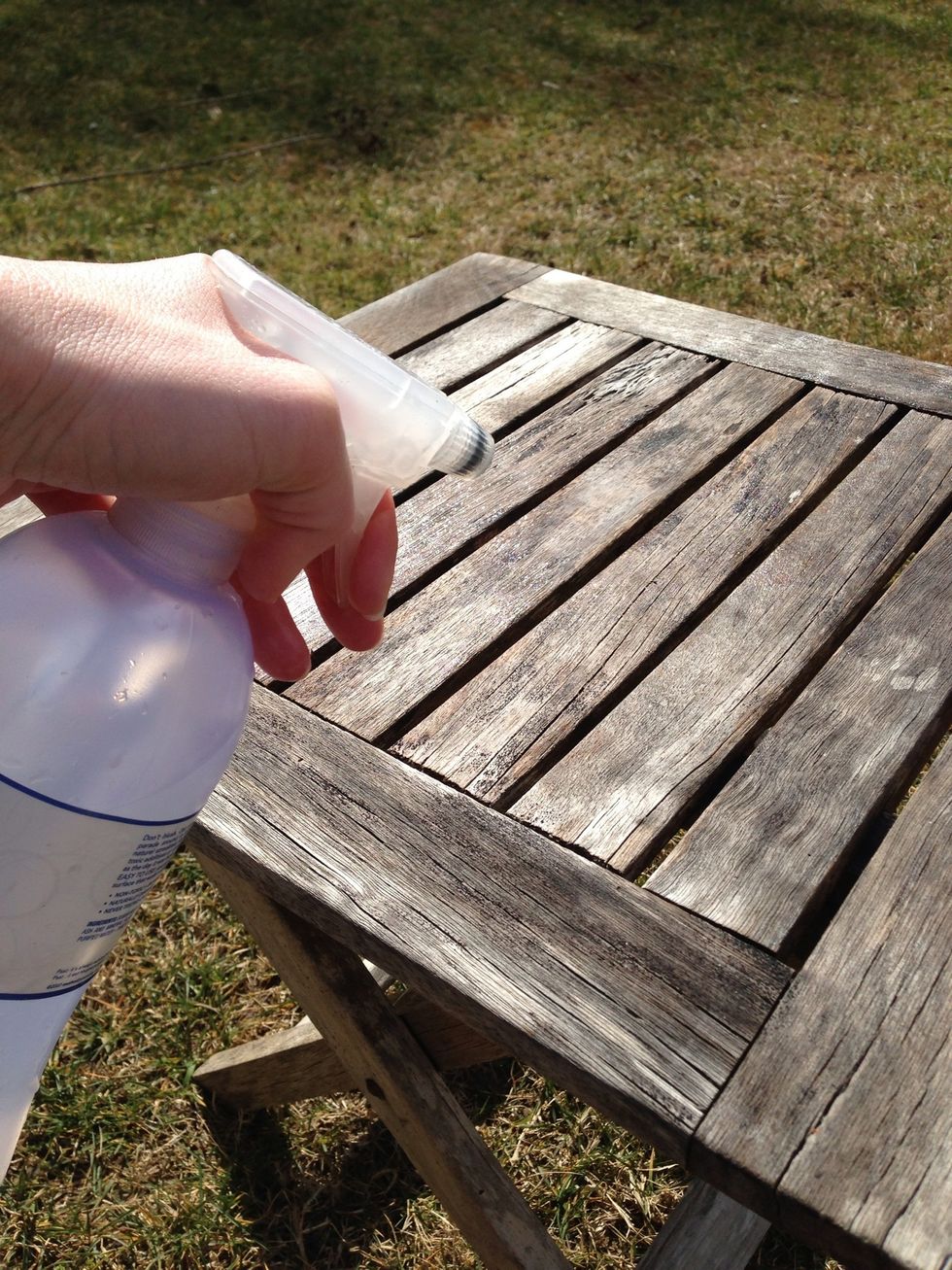Stay with a 1 part vinegar, 4 parts water mix.