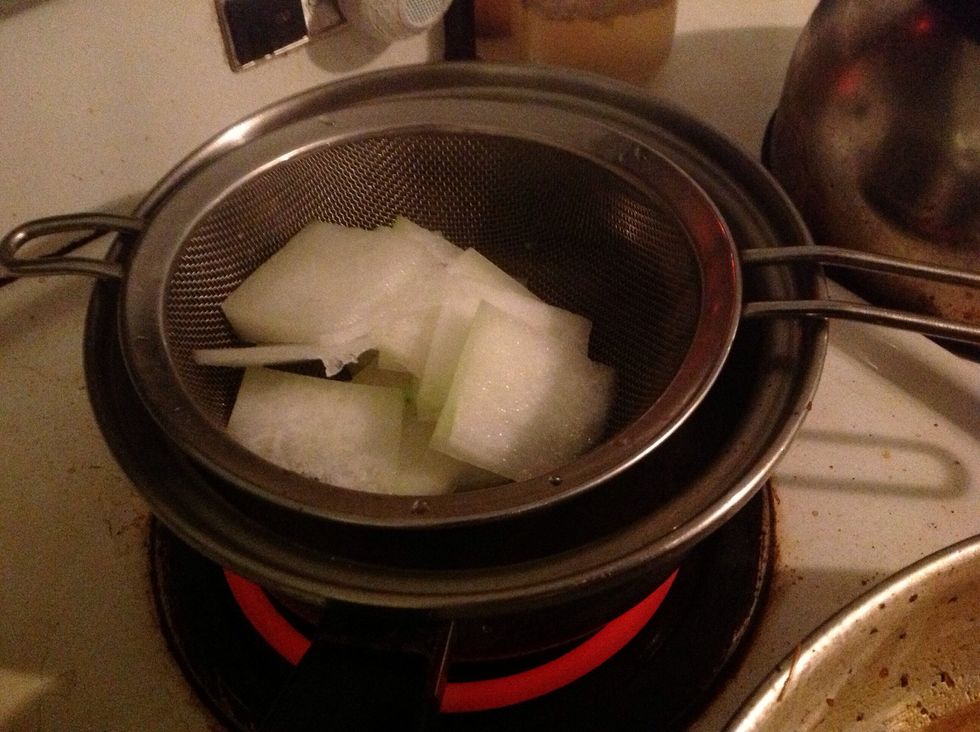 Steam the winter melon. Steam it.