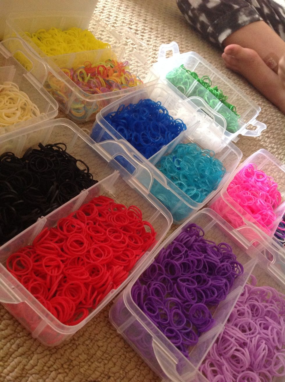 Step 1. Chose 2 colours