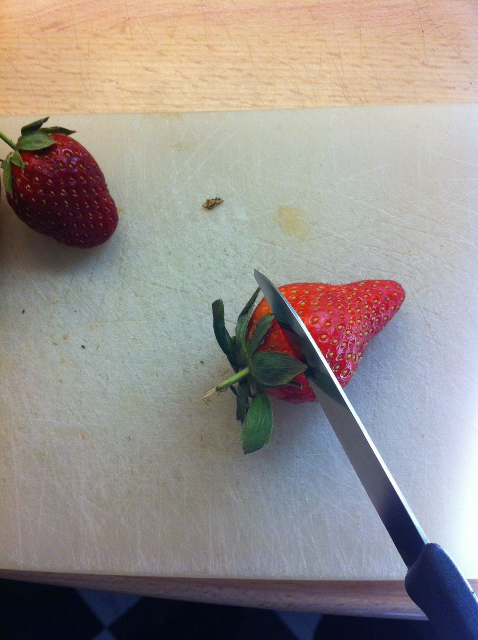 Step 1: Cut the strawberrys