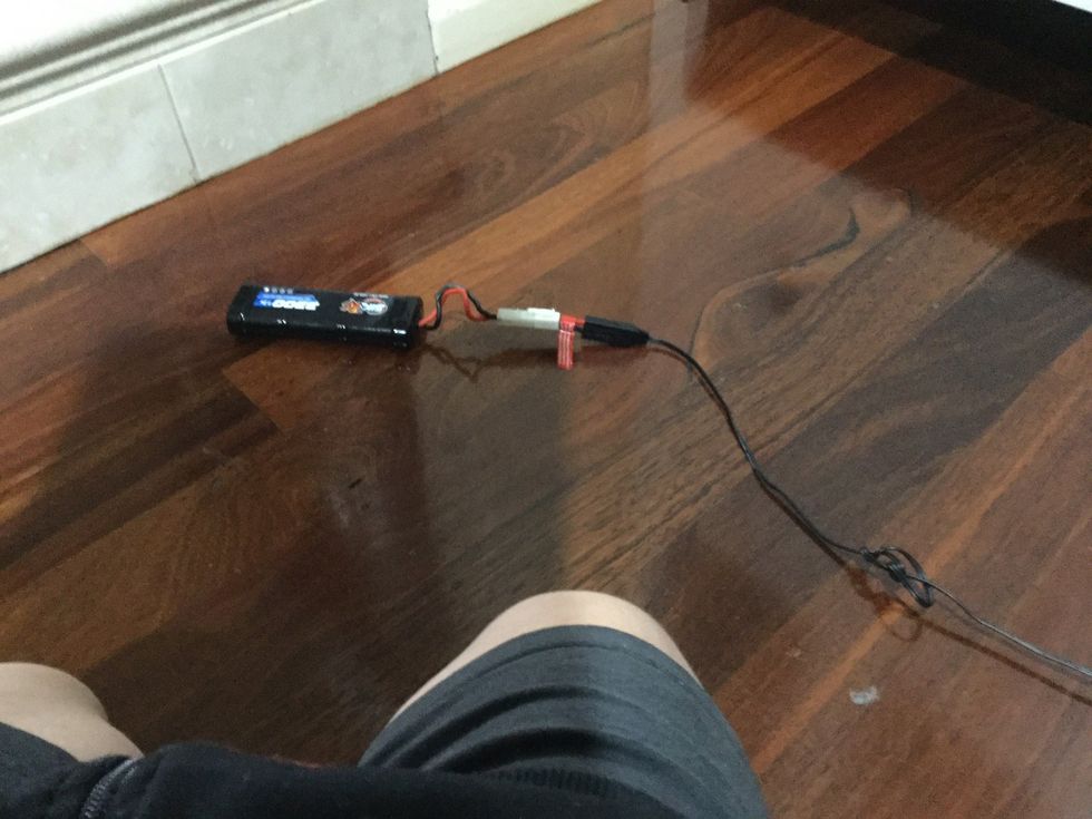 Step 1,if not already leave the 7.2 volt battery on charge for at least 4 hours for the full performance.