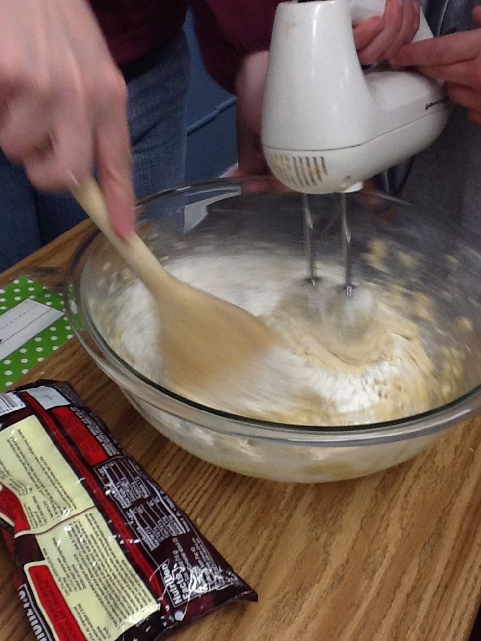 Step 10 Add flour mixture gradually and mix.