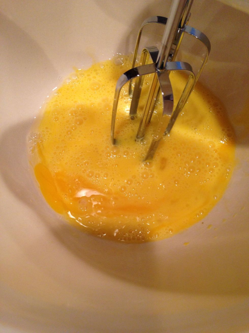 Step 2: add eggs to a large mixing bowl and mix on low till blended without over beating.