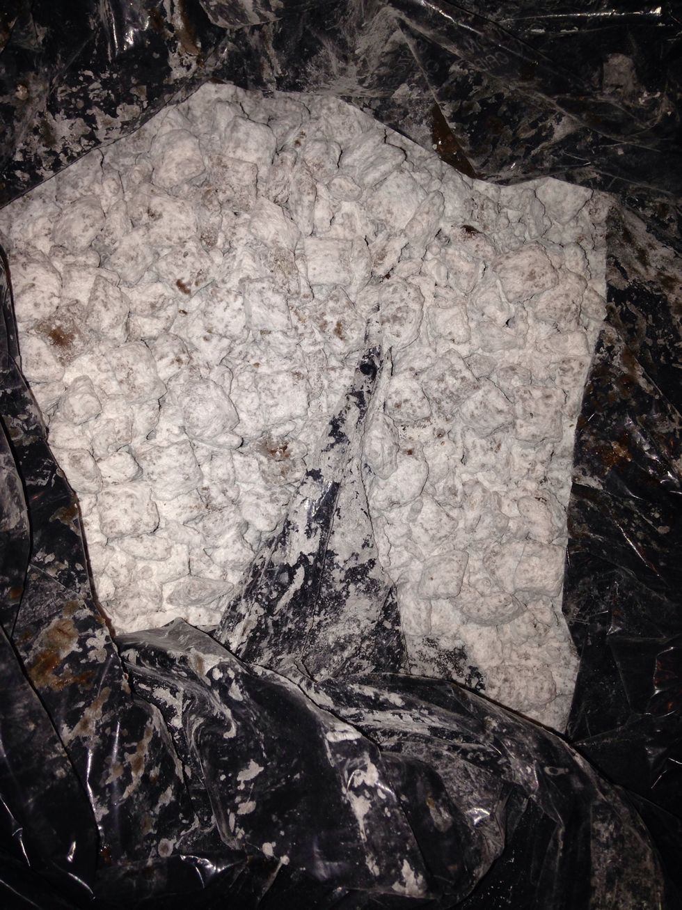 Step 20: Open your bag and make sure everything is mixed well together. Open the bag wide and let it cool until ready to eat!