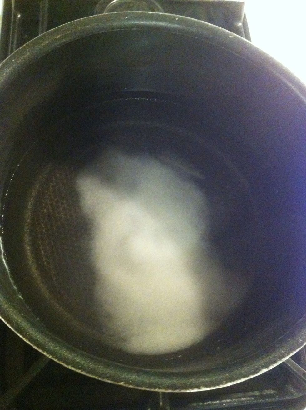 Step 3: Boil the vinegar and salt together until the salt has dissolved