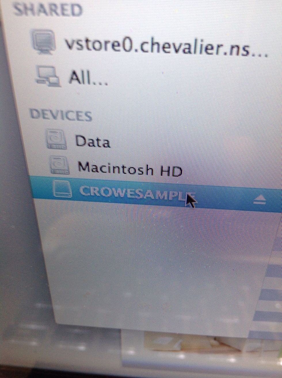Step 3: if you won't a file on your computer on be on your USB drag it from your desktop to your USB