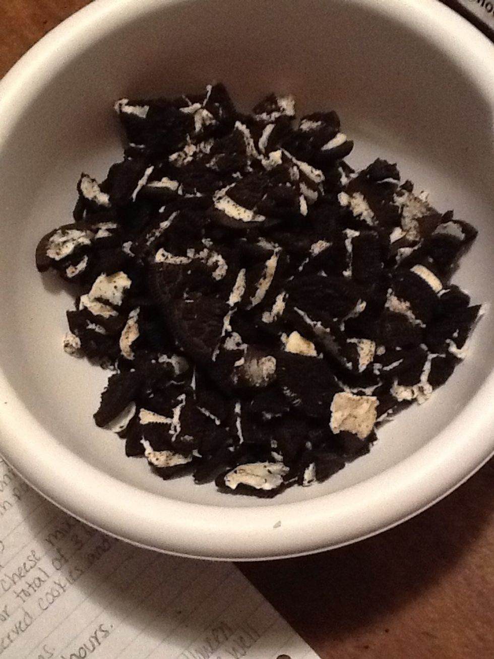 Step 5- Crush remaining cookies