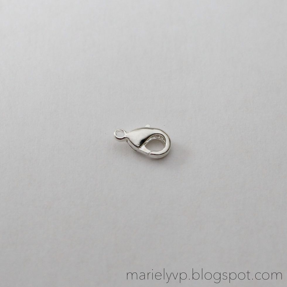 Step 7: add a clasp at the end and that's it!