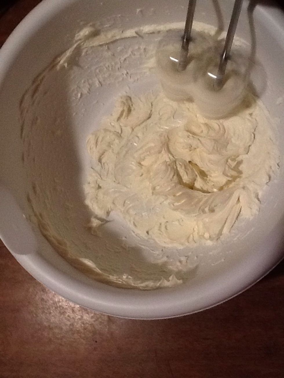 Step 7- Blend cream cheese on medium speed.