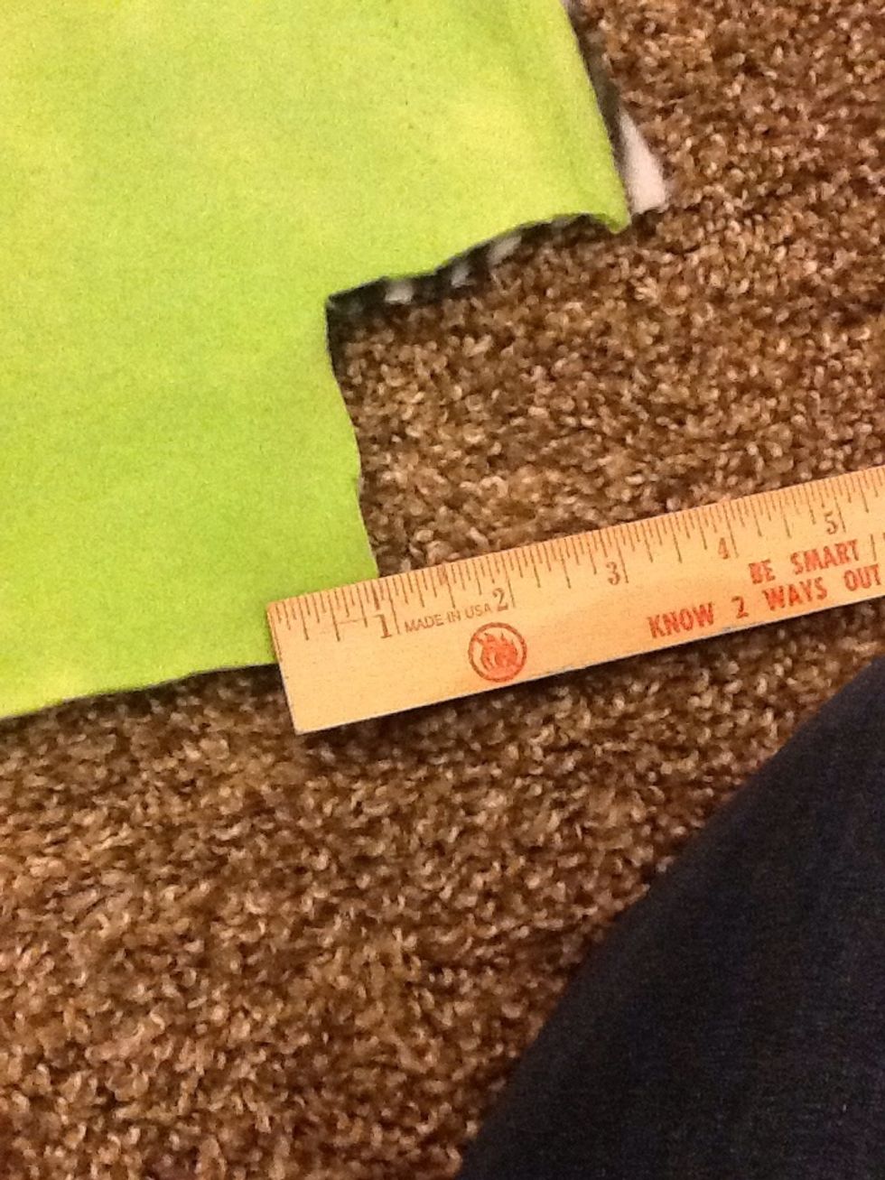 Step 7-Measure 1 inch in from your square you have just cut off.