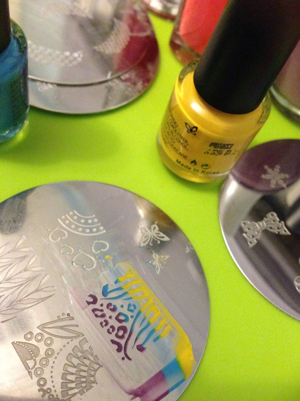 Step 7: Your colours should be well spread out.