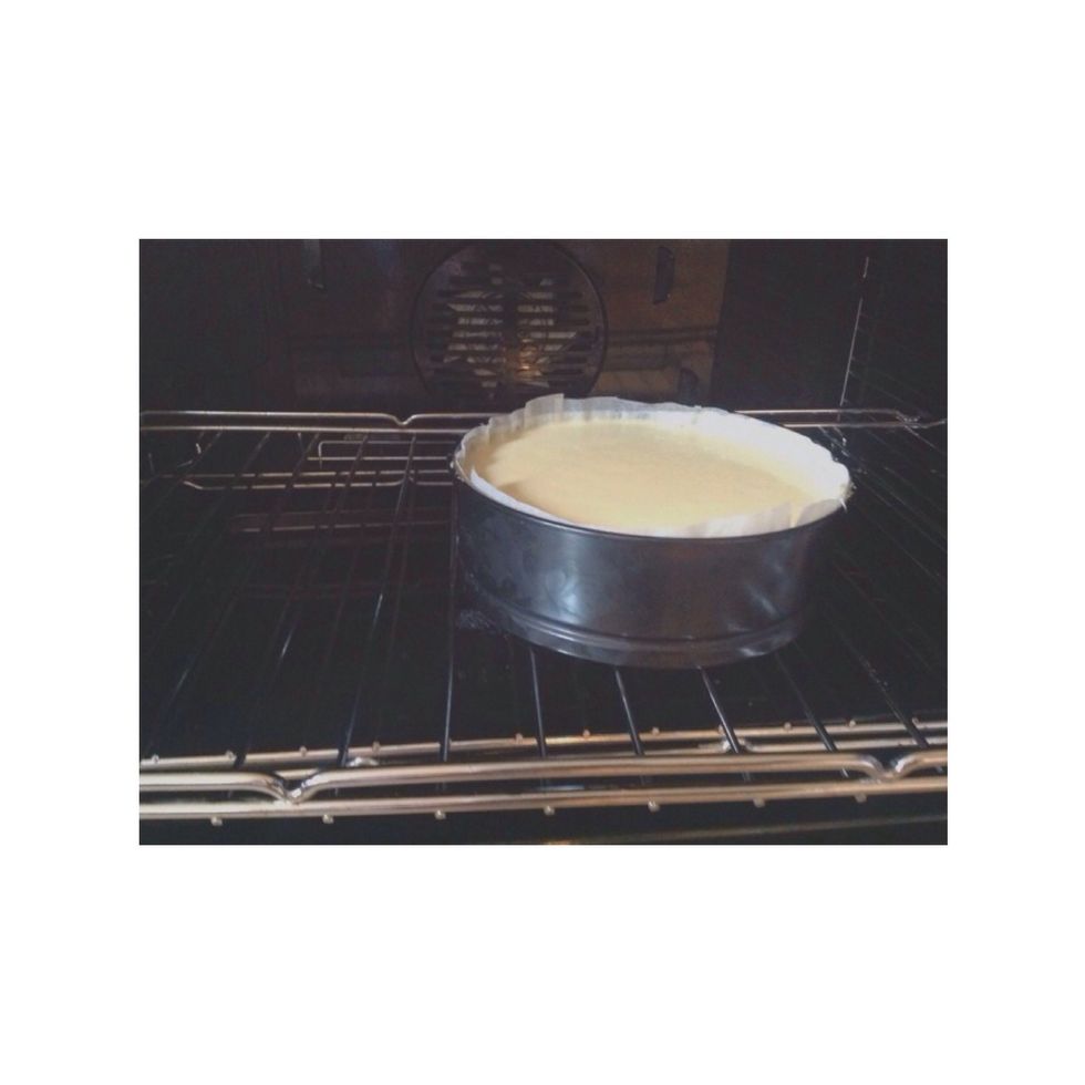 Step 8. Put the cake in the oven.