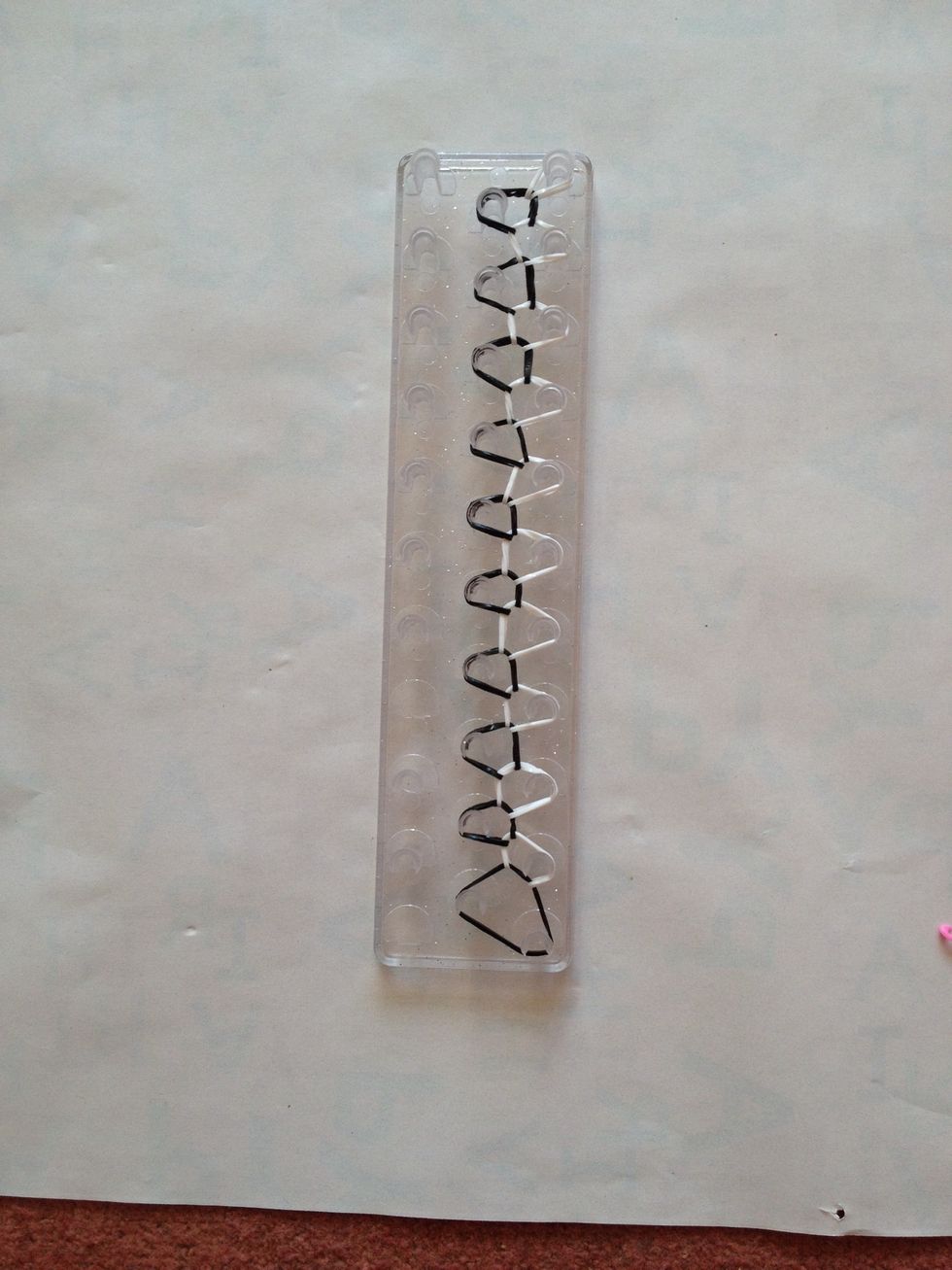 Step 9: repeat step 7 all the way up the loom