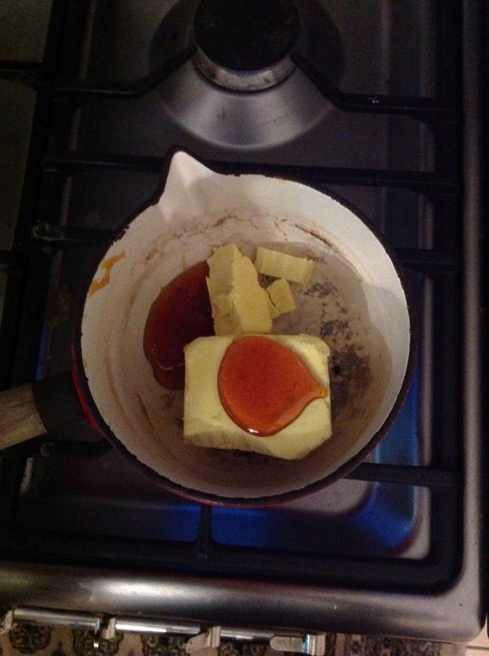 Step two: Melt 250g of the butter with 15ml of golden syrup on the stove. Do not boil!