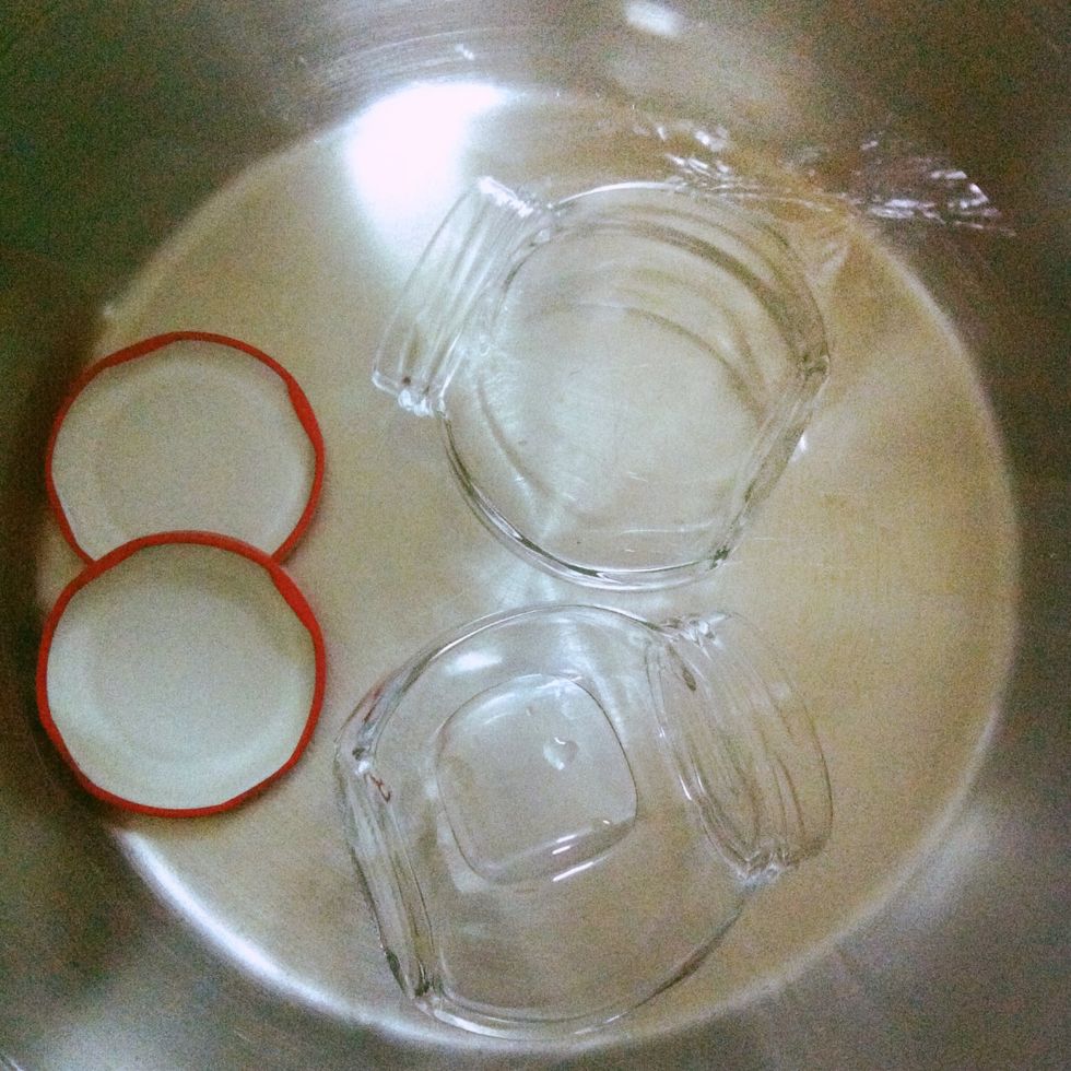 Sterilize the jars; heat water in a pot, put the jars and leave them for 3 minutes after water boils.
