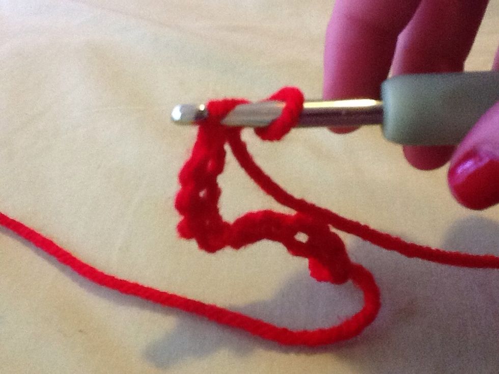 Stick hook into the second hole in the chain