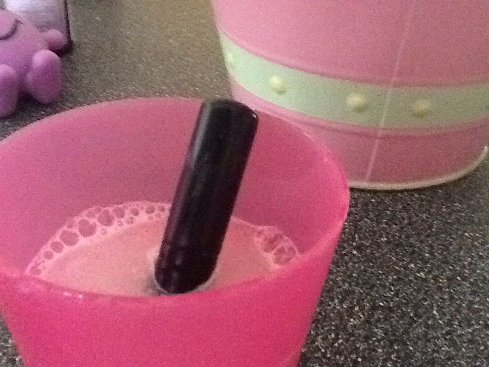 stick your brush into your mixture nand leave for 20 minutes if its still has some blush or other makeup in it leave for 20 minutes  again