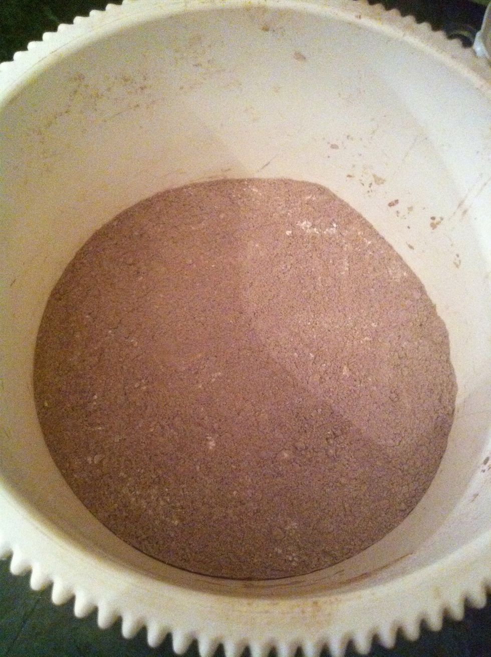 Stiff your dry ingredints & mix well