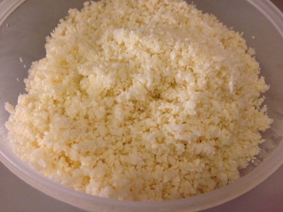 Stir and cook another 2 min. If you have the patience, place the cauliflower rice between 2 towels to remove as much liquid as possible. I tried with kitchen towels but the rice just got stuck to it.