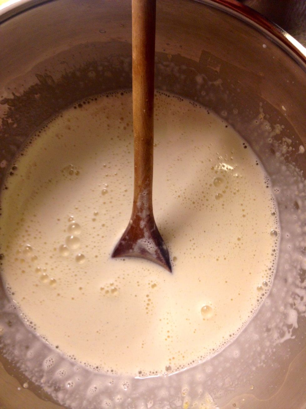 Stir. Here you have the delicious icecream "batter".