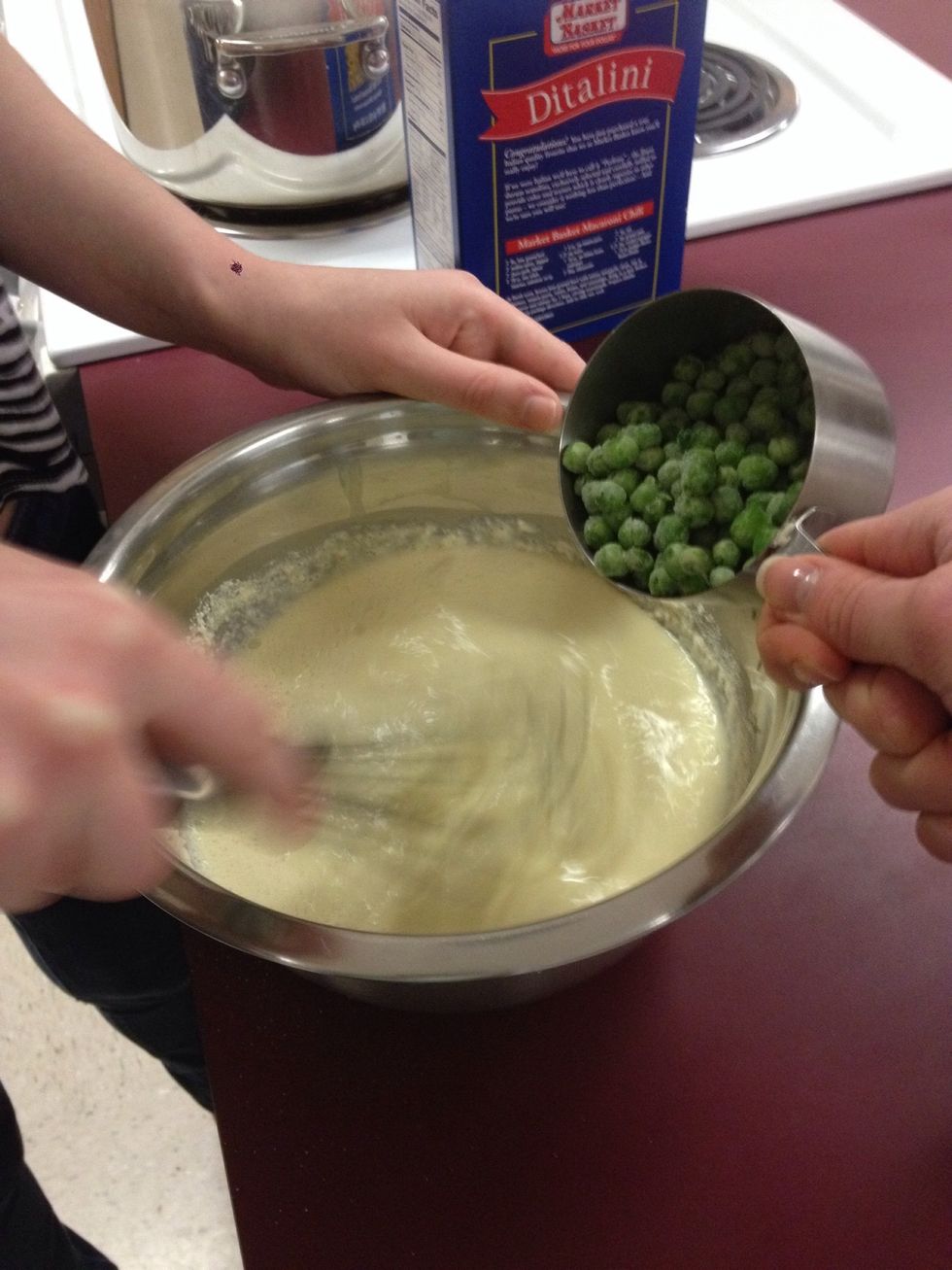 stir in peas to the mixture