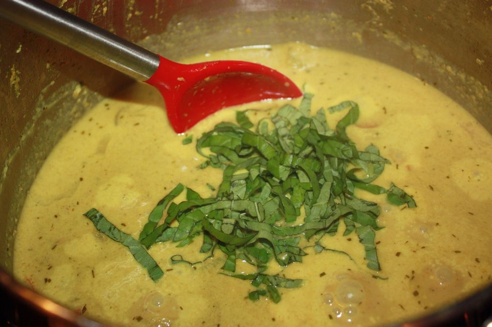 Stir in the basil after the 5 minutes are up, and let simmer for 1 minute more