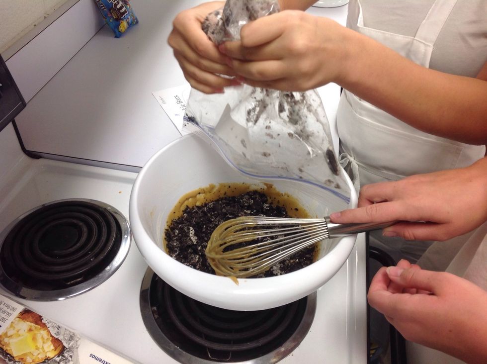 Stir in the Oreos