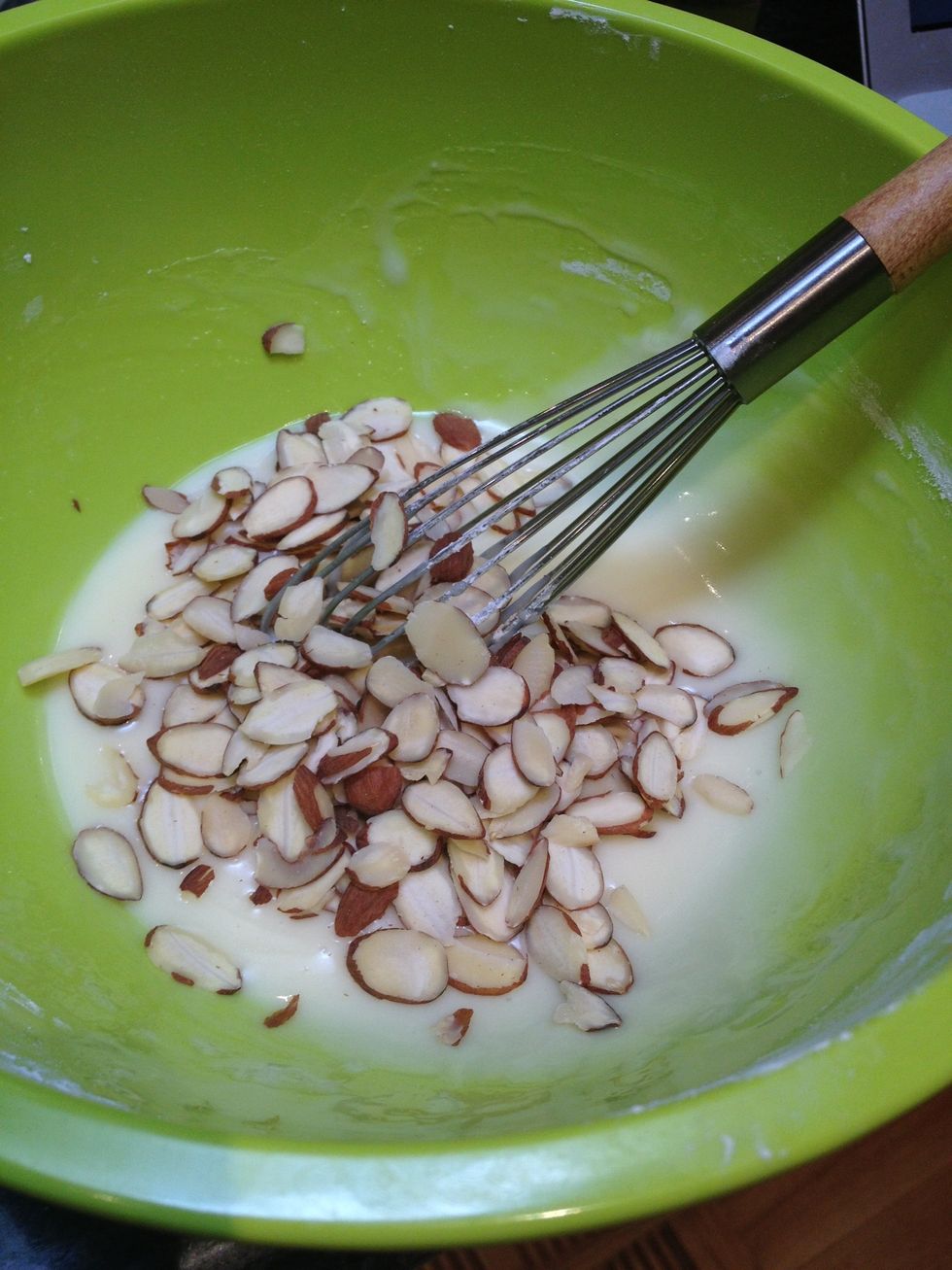 Stir in the toasted almond slices.