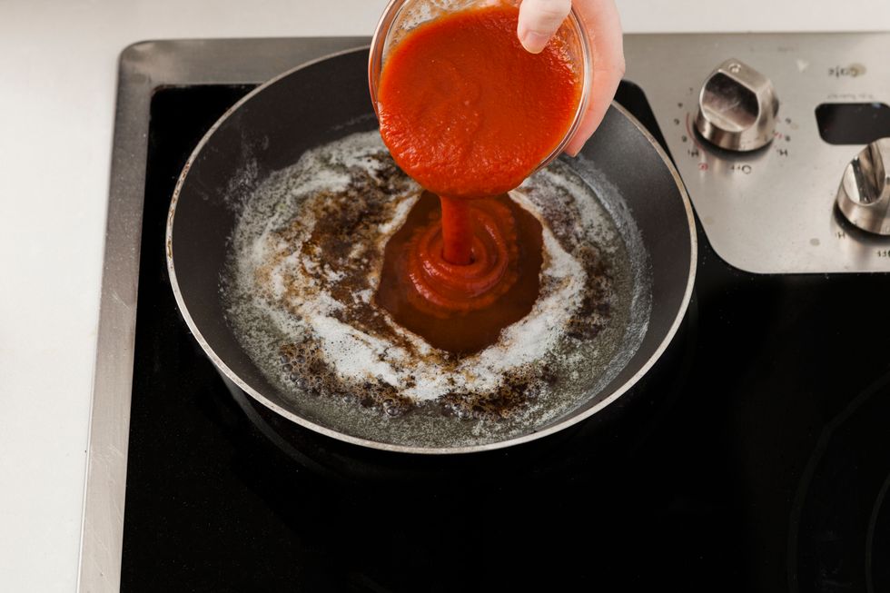Stir in your tomato sauce.