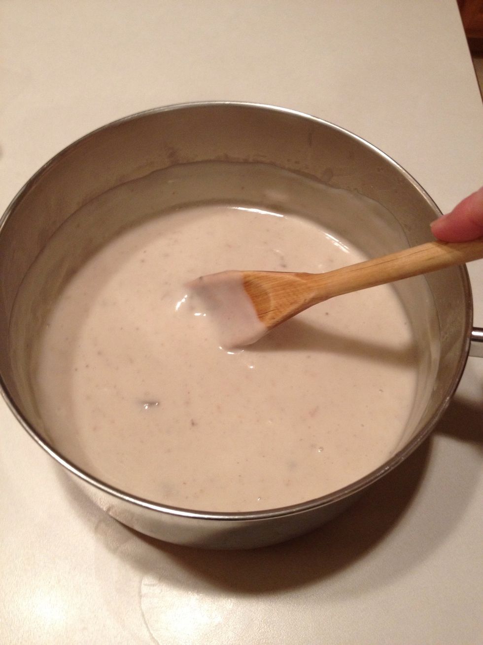 Stir soup when 4 minutes have passed.