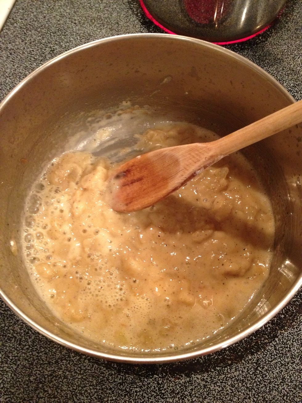 Stir well until sauce thickens.