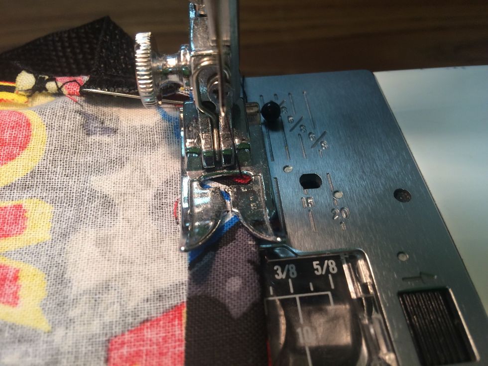 Stitch in the middle along the top circle opening - again DO NOT SEW THE BACK TO THE FRONT!