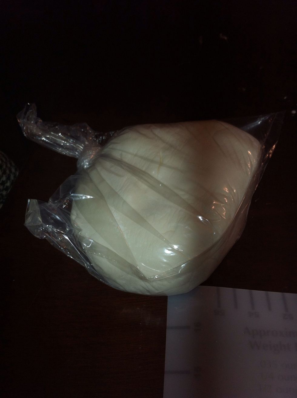 Store fondant at room temperature.