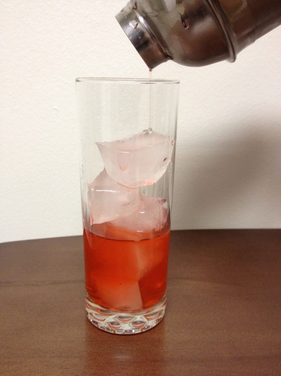 Strain contents into your Highball Glass. Looks yummy!!!