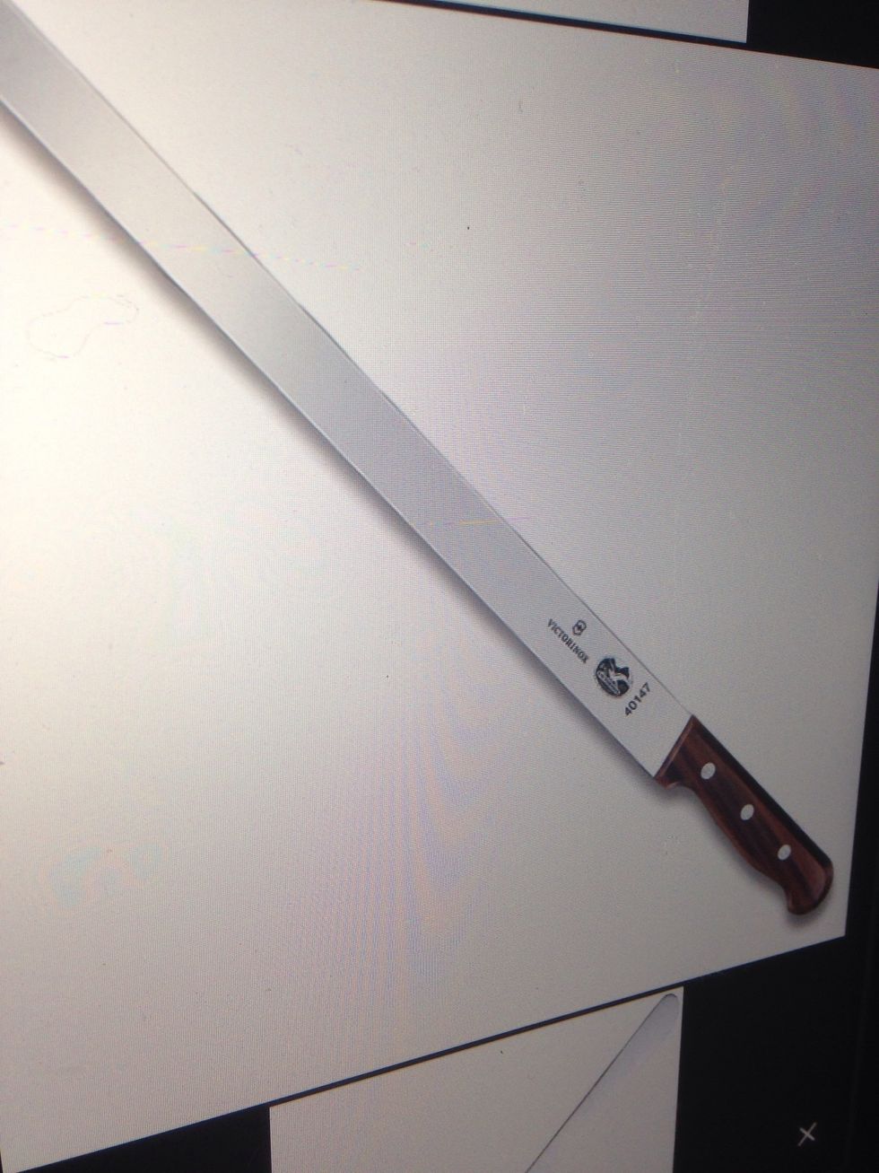 Strait edge slicer is used for is used to cut things like beef. I can use this to cut beef and stake.