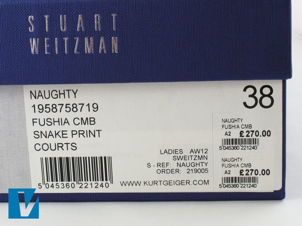 Stuart Weitzman shoe boxes feature a white label on the one end detailing style, color and size information. Check these details match the details of the shoe.