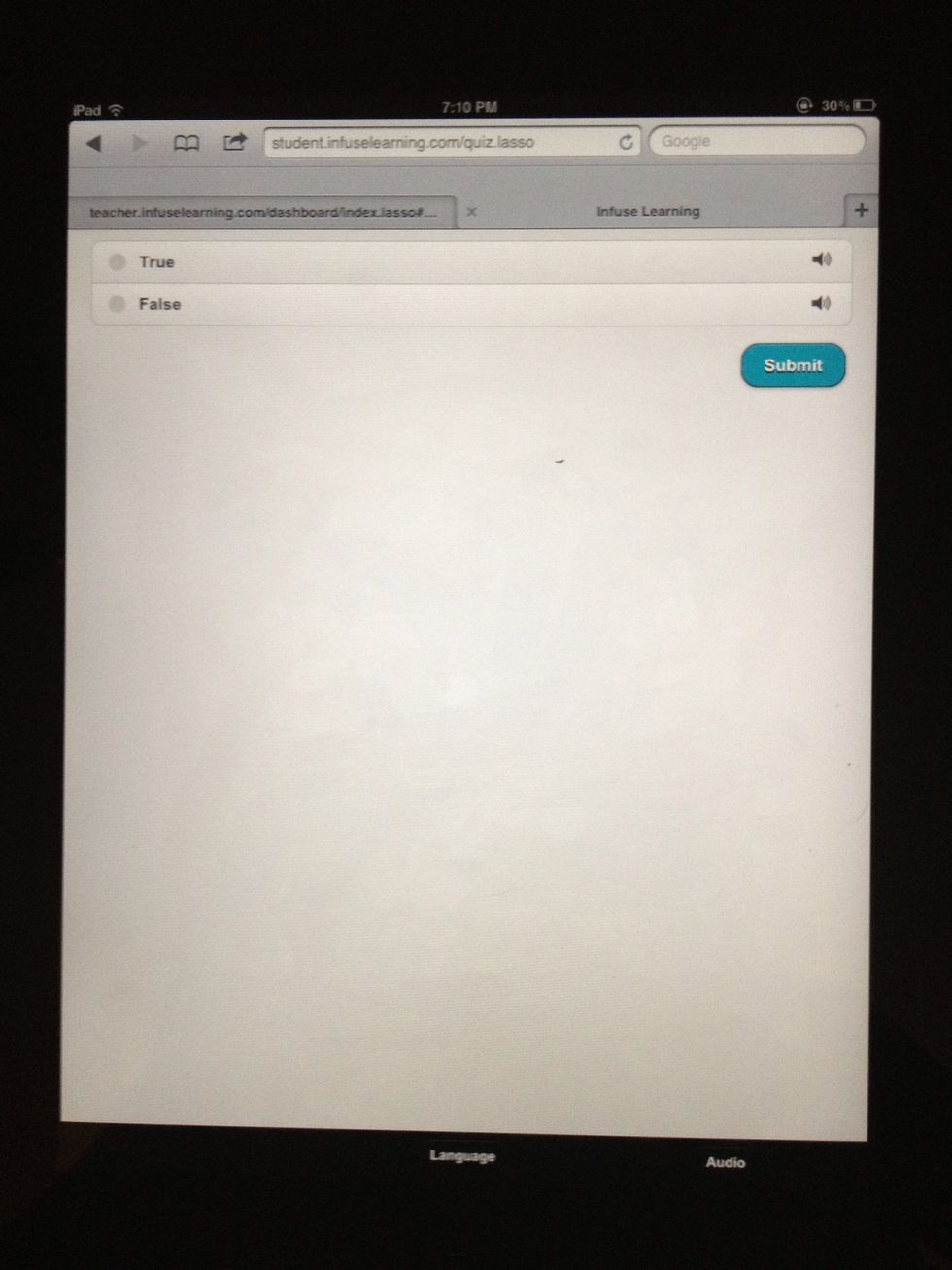 Student View: Students receive True/False response choices and submit their response.