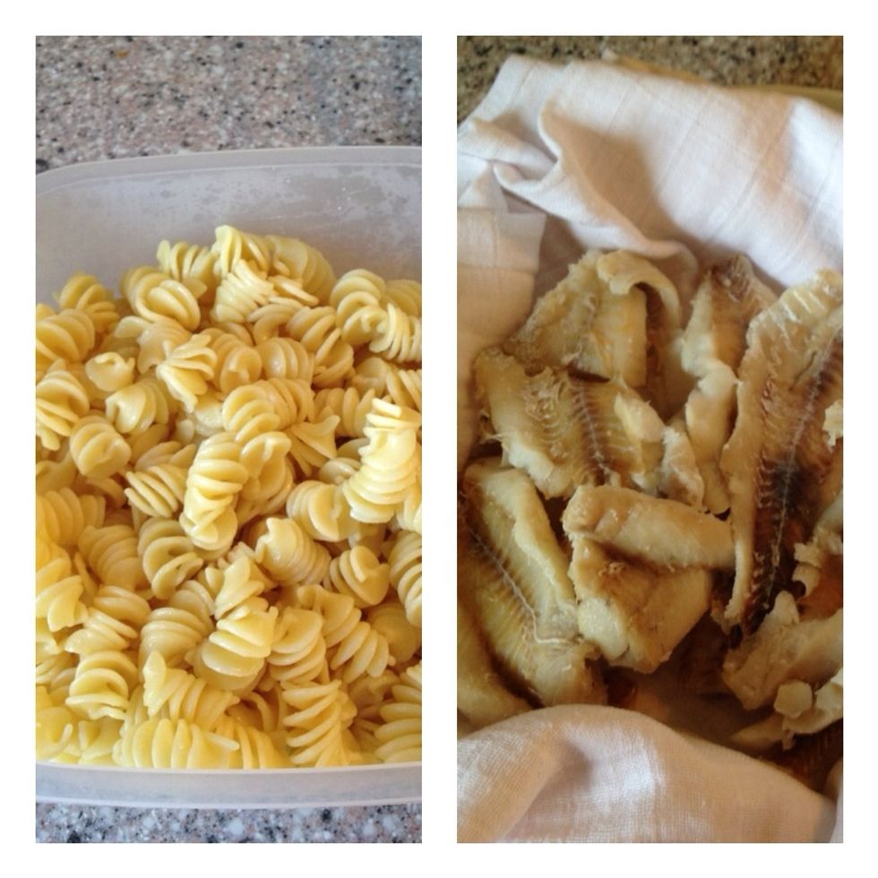 Sunday is my hubbies  day of cooking for the two of us  We had pasta and fish. He miscalculated just a tiny bit. So I'm going to try and make a dish out of the leftover pasta and fish.